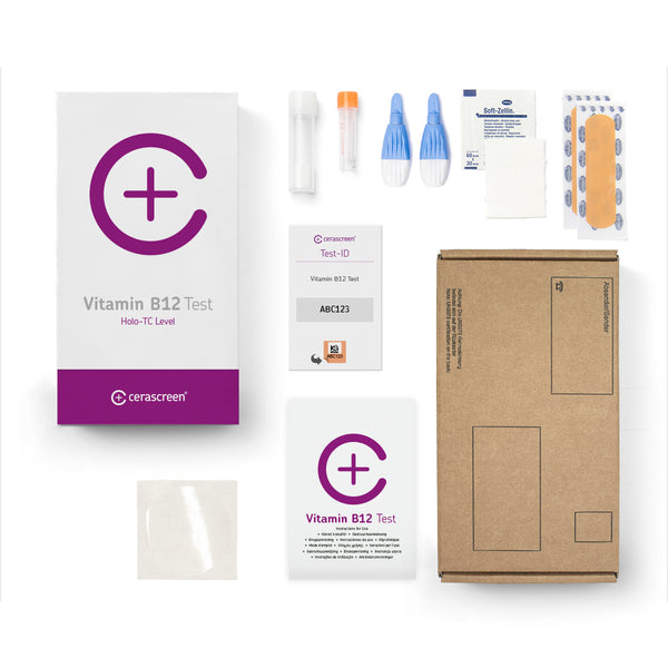 Inhalt des Vitamin B12 Testkits von cerascreen: Verpackung, Anleitung, Lanzetten, Plfaster, Probenröhrchen, Desinfektionstuch, Rücksendeumschlag